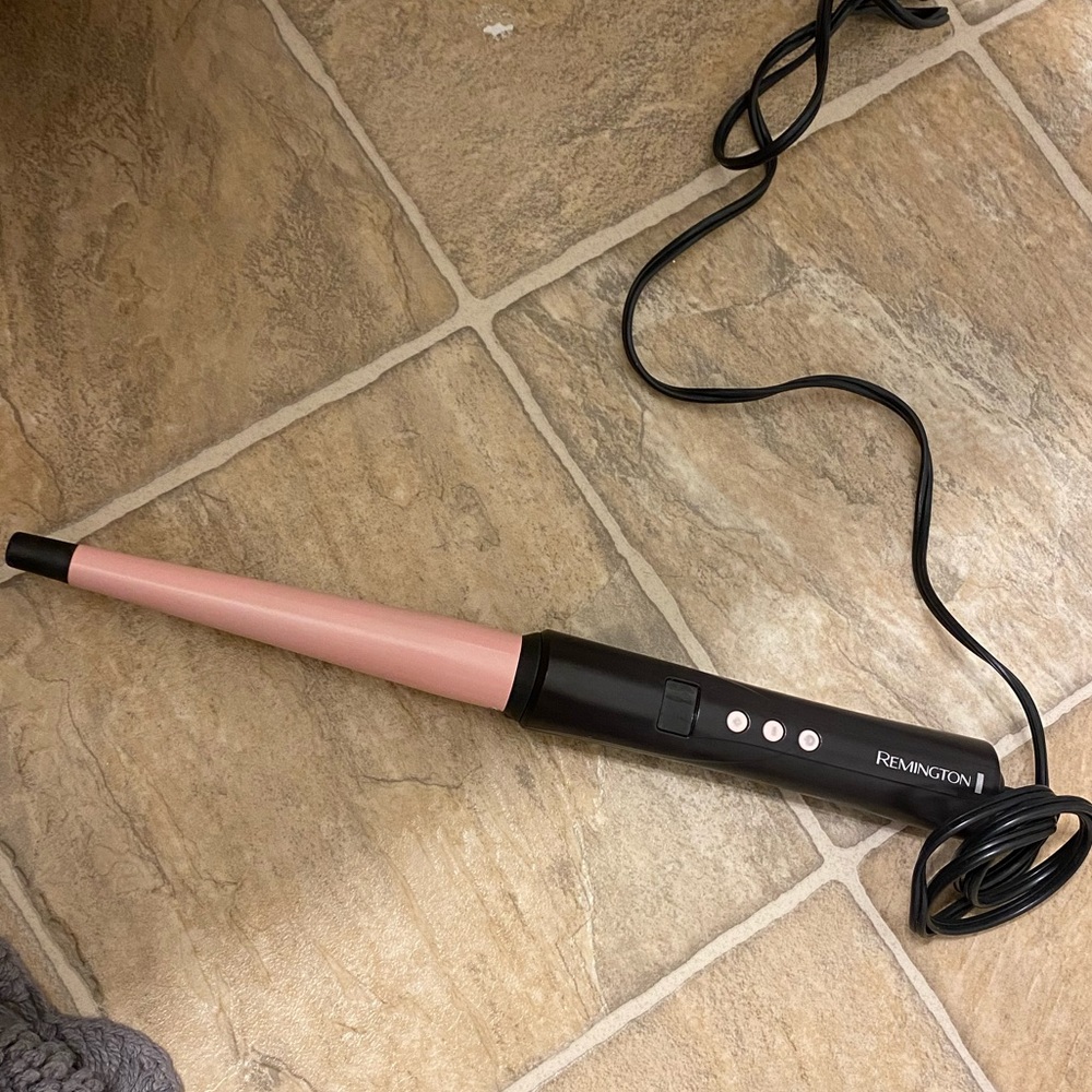 Remington curling wand